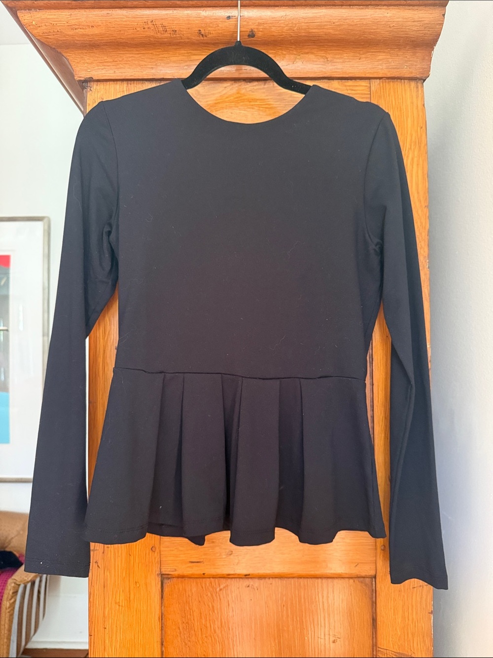 Susana Monaco Black Long-Sleeve Peplum Stretch Top